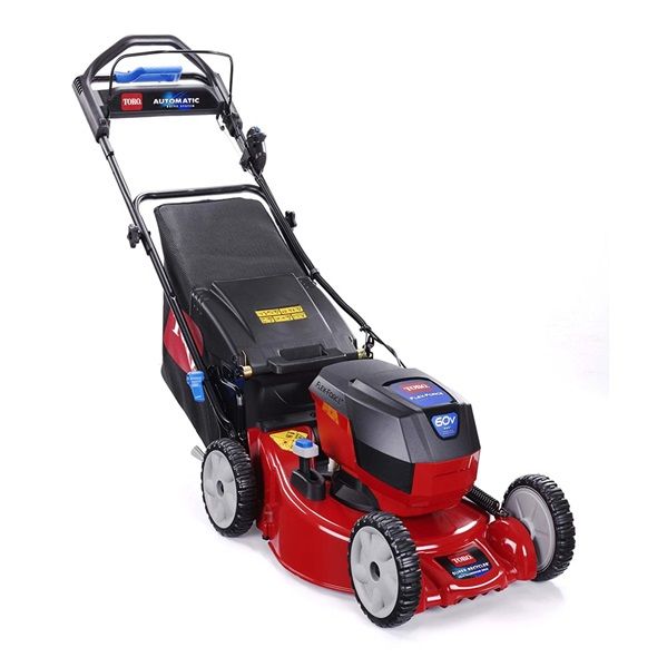 Беспроводная электрическая самоходная газонокосилка TORO Беспроводная электрическая самоходная газонокосилка TORO